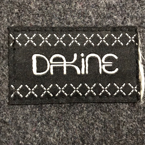 Dakine red plaid backpack - Picture 5 of 5